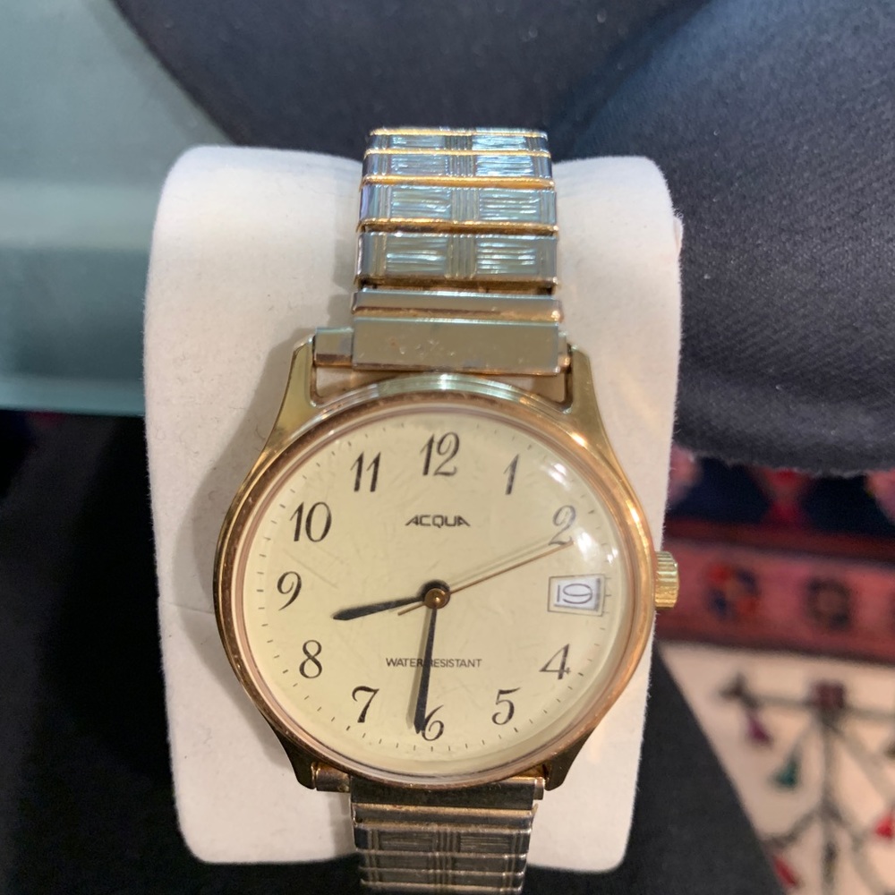 NICE MENS WATCH